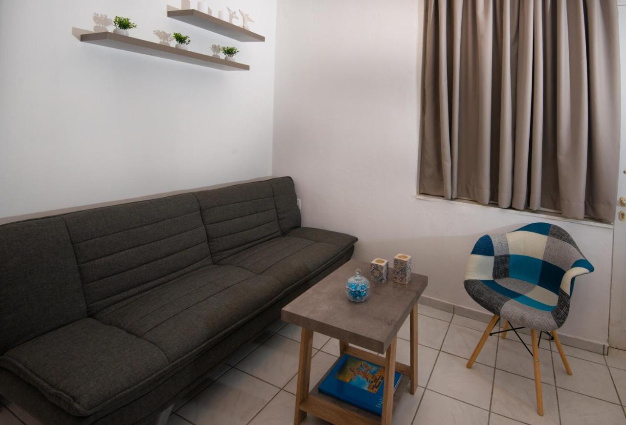 Salty Alley Seaside Apartment Rethymno  Exterior photo